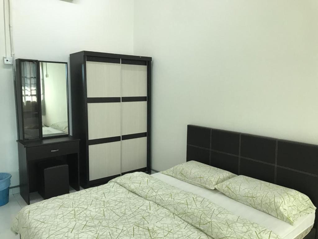 Hotel 365 By D'Laksamana Malacca Esterno foto